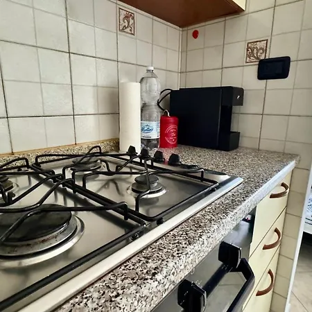 Garage Privato Elegante Bilocale Apartamento *